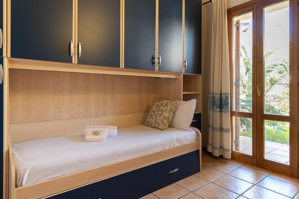 Luisa Sunny House Apartment Santa Maria Navarrese Exterior photo